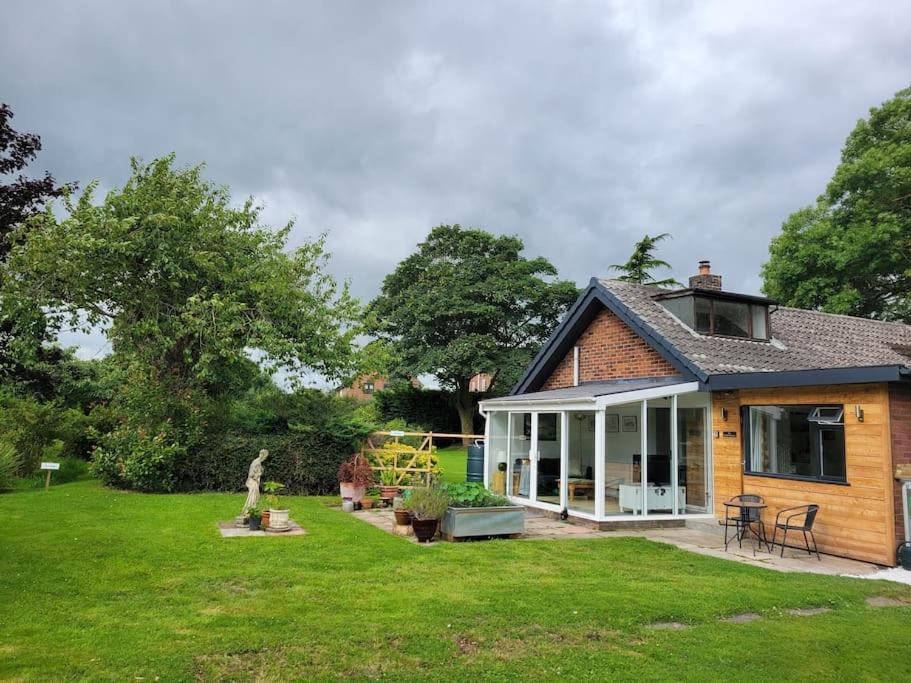 The Garden Rooms Chester Exteriör bild